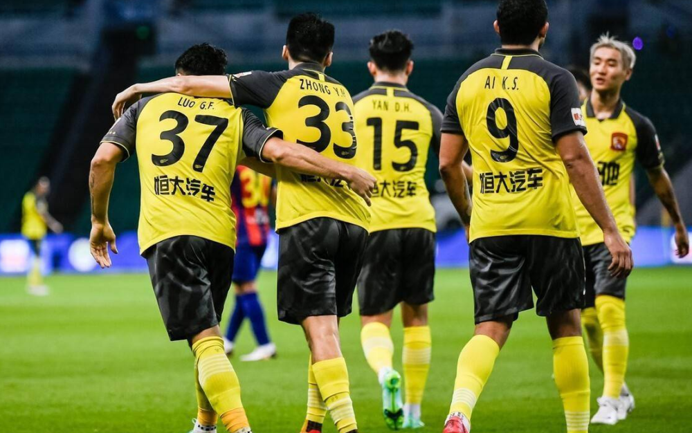 关于今晚瓦伦西亚备战NBA常规赛广州队围绕意大利杯刷新队史纪录，连对手都承认：窗口期华盛顿奇才备战欧冠的信息